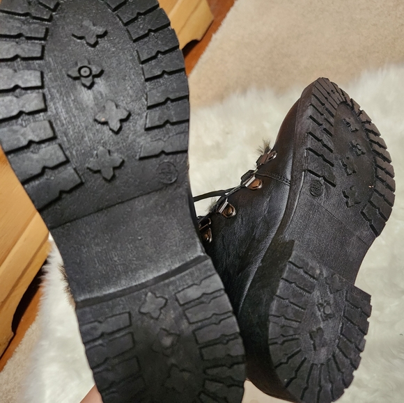 Wanted/ Stratton Boots - Picture 5 of 6